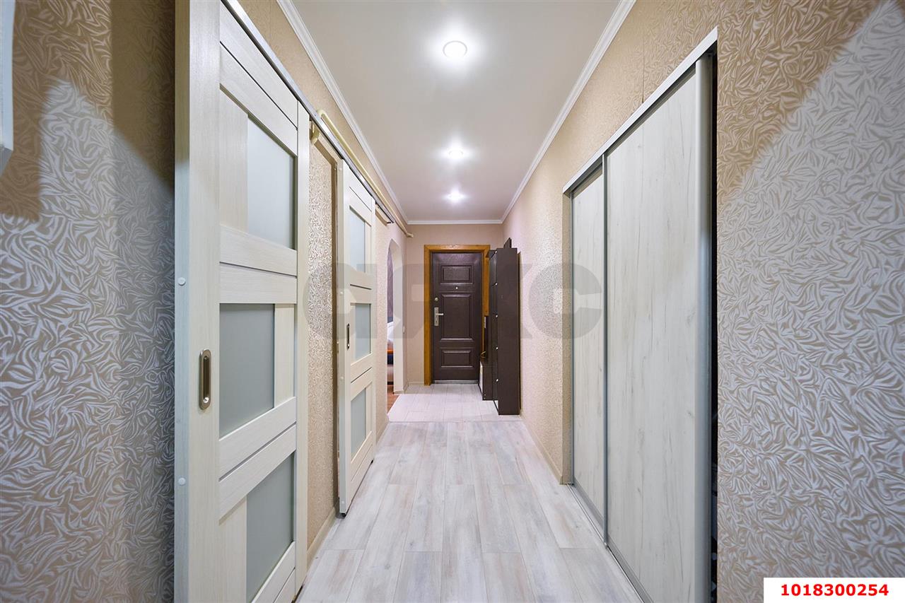 Фото №19: 3-комнатная квартира <span class="whitespace-nowrap">64 м²</span>, <span class="whitespace-nowrap">2/9 эт.</span> - Краснодар, Прикубанский внутригородской округ, мкр. Краевая Клиническая Больница, ул. имени 40-летия Победы, 65