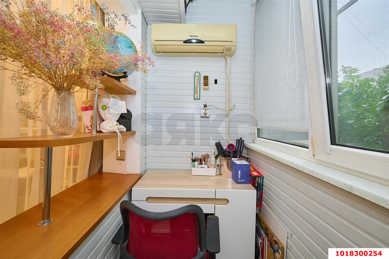 Фото №15: 3-комнатная квартира <span class="whitespace-nowrap">64 м²</span>, <span class="whitespace-nowrap">2/9 эт.</span> - Краснодар, Прикубанский внутригородской округ, мкр. Краевая Клиническая Больница, ул. имени 40-летия Победы, 65