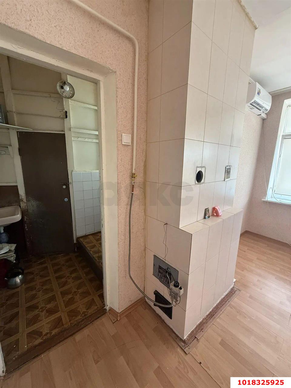 Фото №3: 1-комнатная квартира <span class="whitespace-nowrap">18 м²</span>, <span class="whitespace-nowrap">2/2 эт.</span> - Краснодар, Центральный внутригородской округ, мкр. Центральный, ул. Янковского, 77