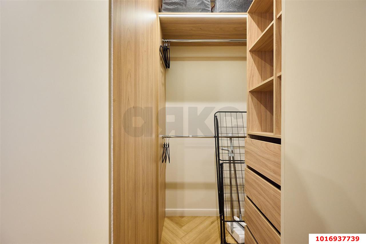 Фото №16: 1-комнатная квартира <span class="whitespace-nowrap">37 м²</span>, <span class="whitespace-nowrap">6/24 эт.</span> - Краснодар, Центральный внутригородской округ, Табачная Фабрика, мкр. ЖК Все Свои Вип, ул. Колхозная, 5/2к1