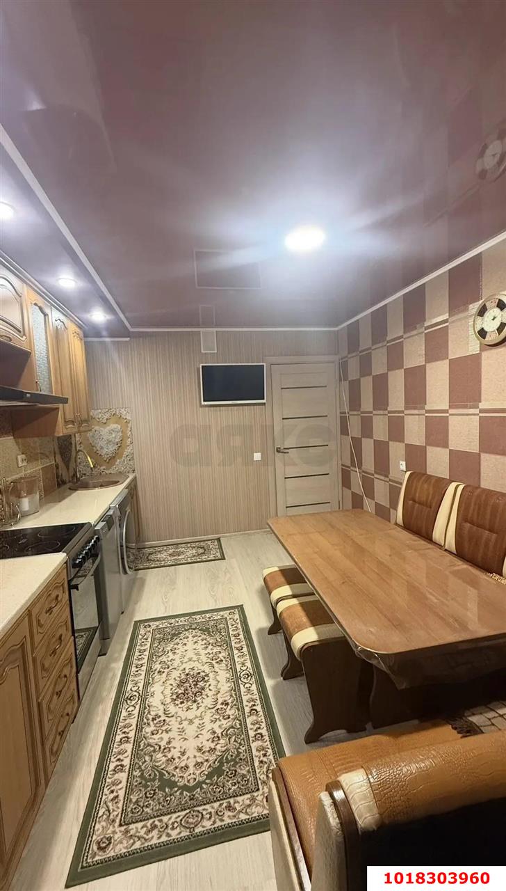 Фото №2: 2-комнатная квартира <span class="whitespace-nowrap">74 м²</span>, <span class="whitespace-nowrap">16/17 эт.</span> - Краснодар, Прикубанский внутригородской округ, мкр. Восточно-Кругликовский, ул. Героев-Разведчиков, 26/1