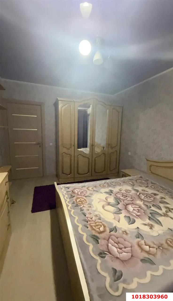 Фото №8: 2-комнатная квартира <span class="whitespace-nowrap">74 м²</span>, <span class="whitespace-nowrap">16/17 эт.</span> - Краснодар, Прикубанский внутригородской округ, мкр. Восточно-Кругликовский, ул. Героев-Разведчиков, 26/1