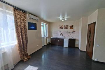 Фото №1: 1-комнатная квартира <span class="whitespace-nowrap">35 м²</span>, <span class="whitespace-nowrap">11/17 эт.</span> - Краснодар, мкр. Восточно-Кругликовский, ул. имени 40-летия Победы