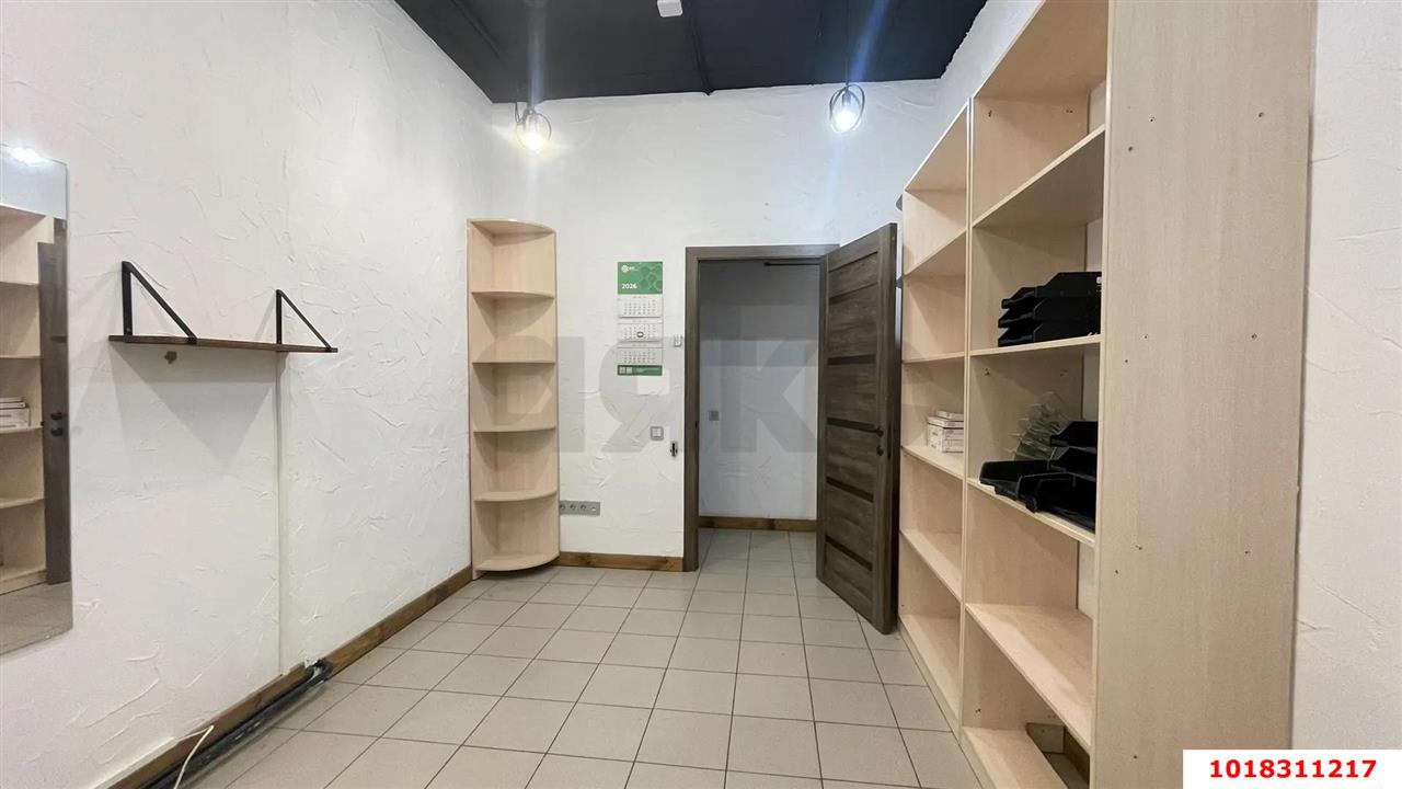 Фото №5: Студия <span class="whitespace-nowrap">79 м²</span>, <span class="whitespace-nowrap">1/17 эт.</span> - Краснодар, Карасунский внутригородской округ, мкр. Комсомольский, ул. Тюляева, 2/1