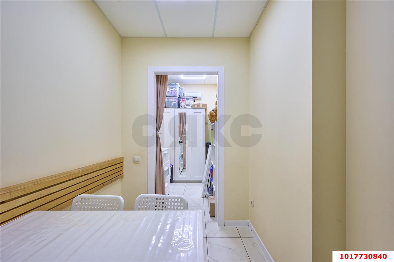 Фото №19: Студия <span class="whitespace-nowrap">70 м²</span>, <span class="whitespace-nowrap">1/16 эт.</span> - Краснодар, Прикубанский внутригородской округ, Славянский, мкр. Светлоград, ул. Красных Партизан, 1/4к8