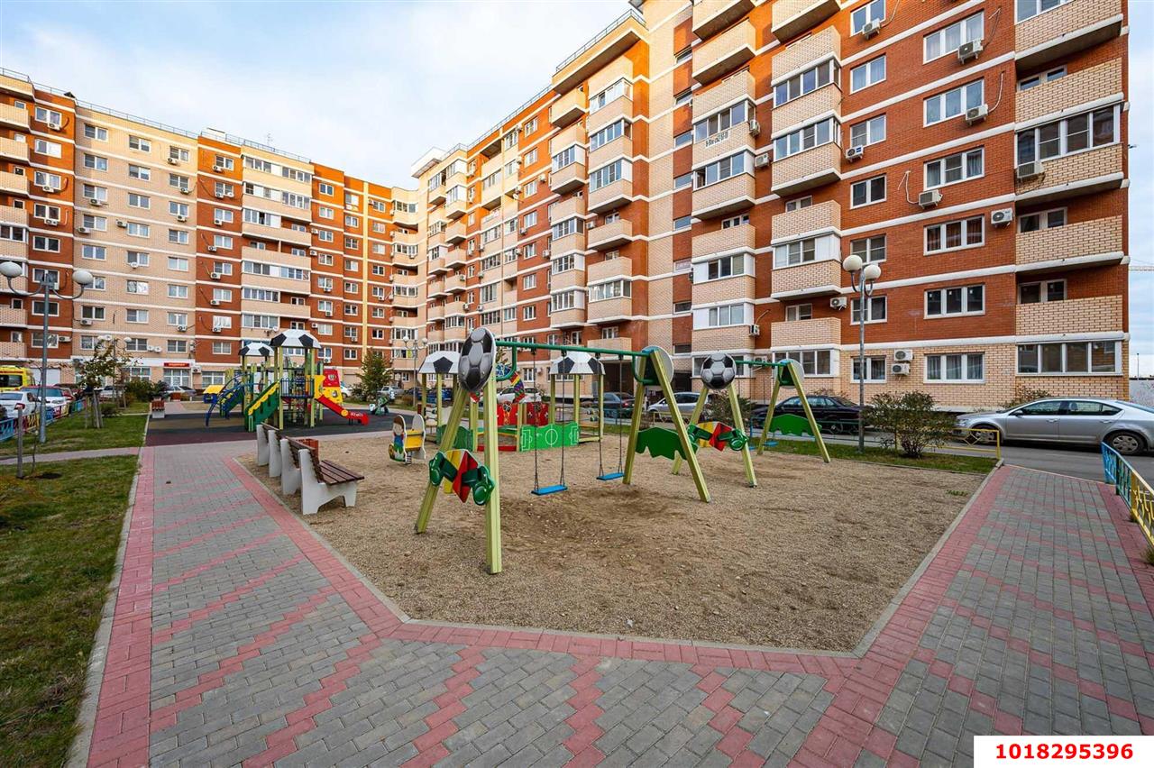 Фото №4: 1-комнатная квартира <span class="whitespace-nowrap">41 м²</span>, <span class="whitespace-nowrap">7/12 эт.</span> - Краснодар, Прикубанский внутригородской округ, мкр. жилой комплекс Спортивная Деревня, ул. Западный Обход, 42к1