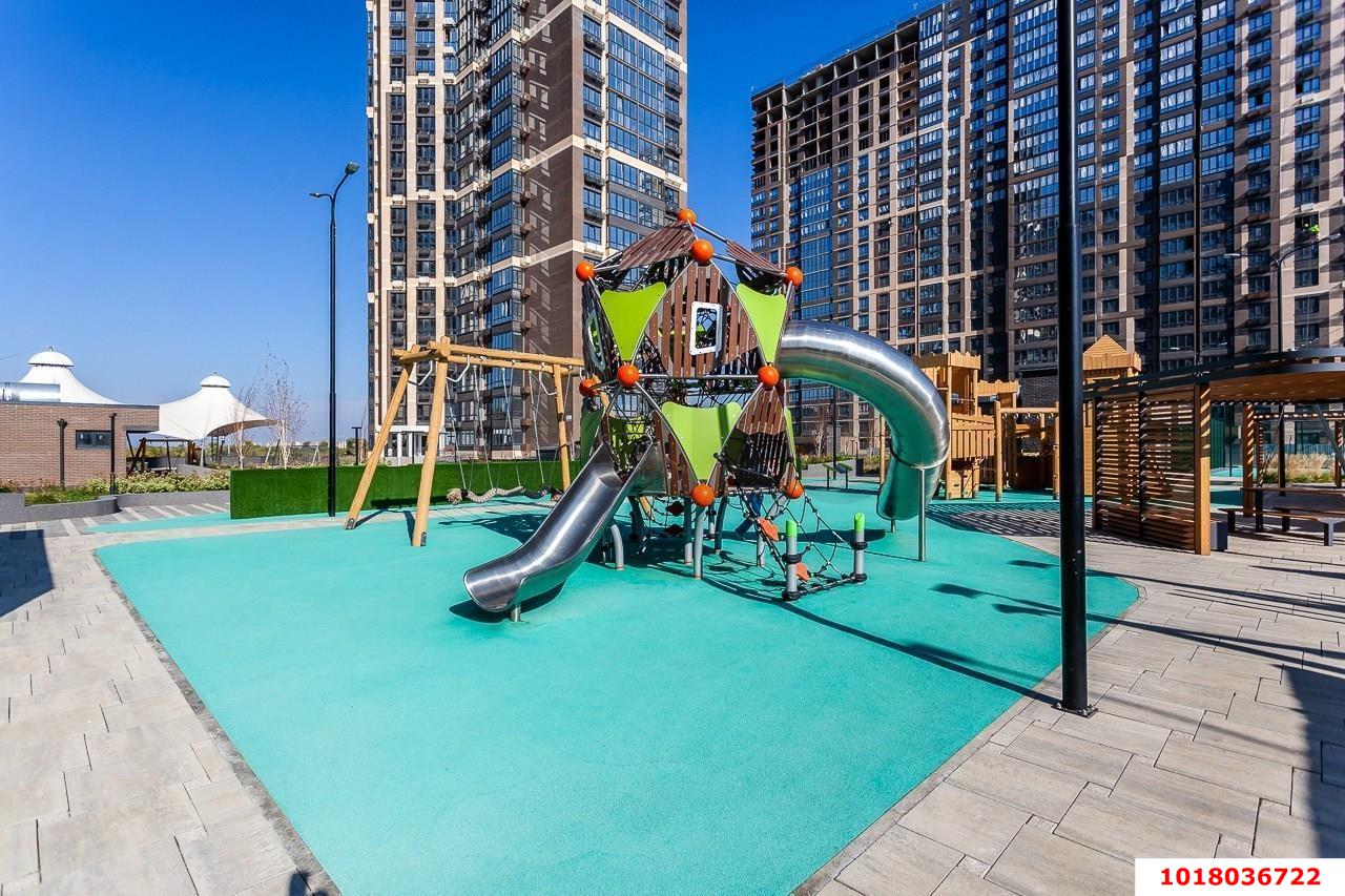 Фото №8: 2-комнатная квартира <span class="whitespace-nowrap">48 м²</span>, <span class="whitespace-nowrap">15/24 эт.</span> - Краснодар, Прикубанский внутригородской округ, городской квартал Левада, мкр. Плодородный-2, ул. Константиновская, 5