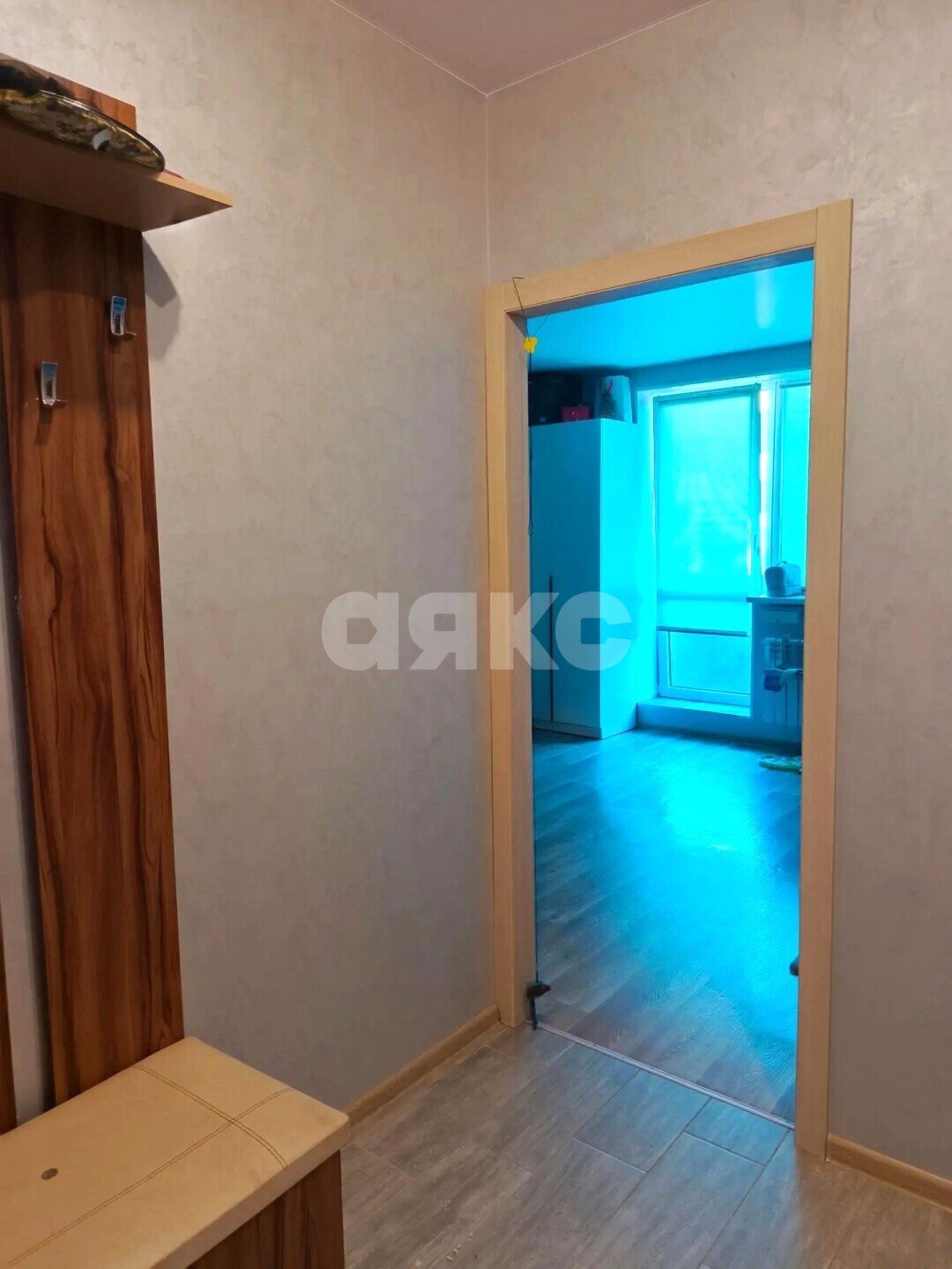 Фото №8: 1-комнатная квартира <span class="whitespace-nowrap">40 м²</span>, <span class="whitespace-nowrap">1/3 эт.</span> - Волгоград, Советский, Долина, мкр. ЖК Долина, ул. имени Гвардии Капитана Курсекова, 6