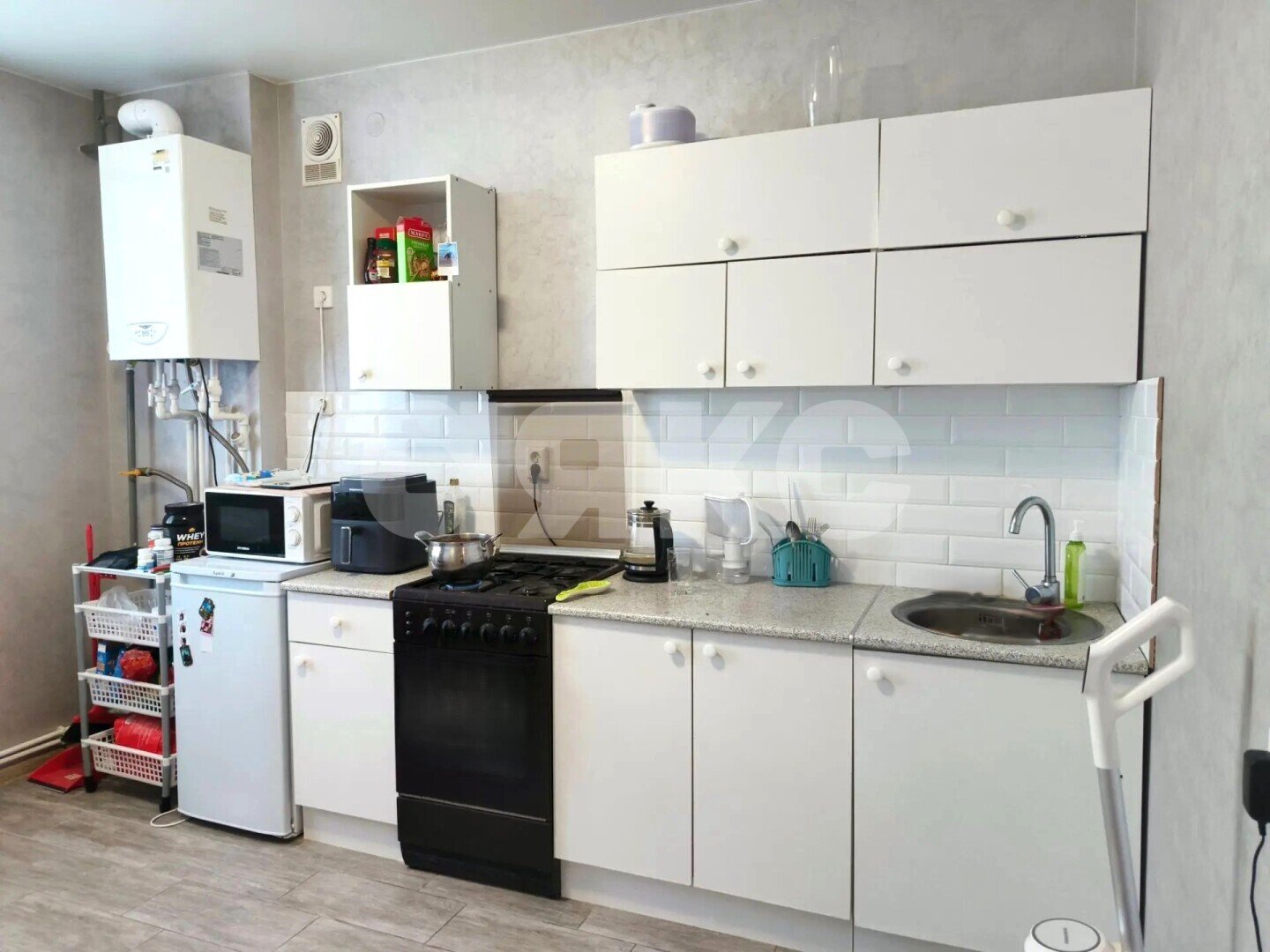 Фото №12: 1-комнатная квартира <span class="whitespace-nowrap">40 м²</span>, <span class="whitespace-nowrap">1/3 эт.</span> - Волгоград, Советский, Долина, мкр. ЖК Долина, ул. имени Гвардии Капитана Курсекова, 6