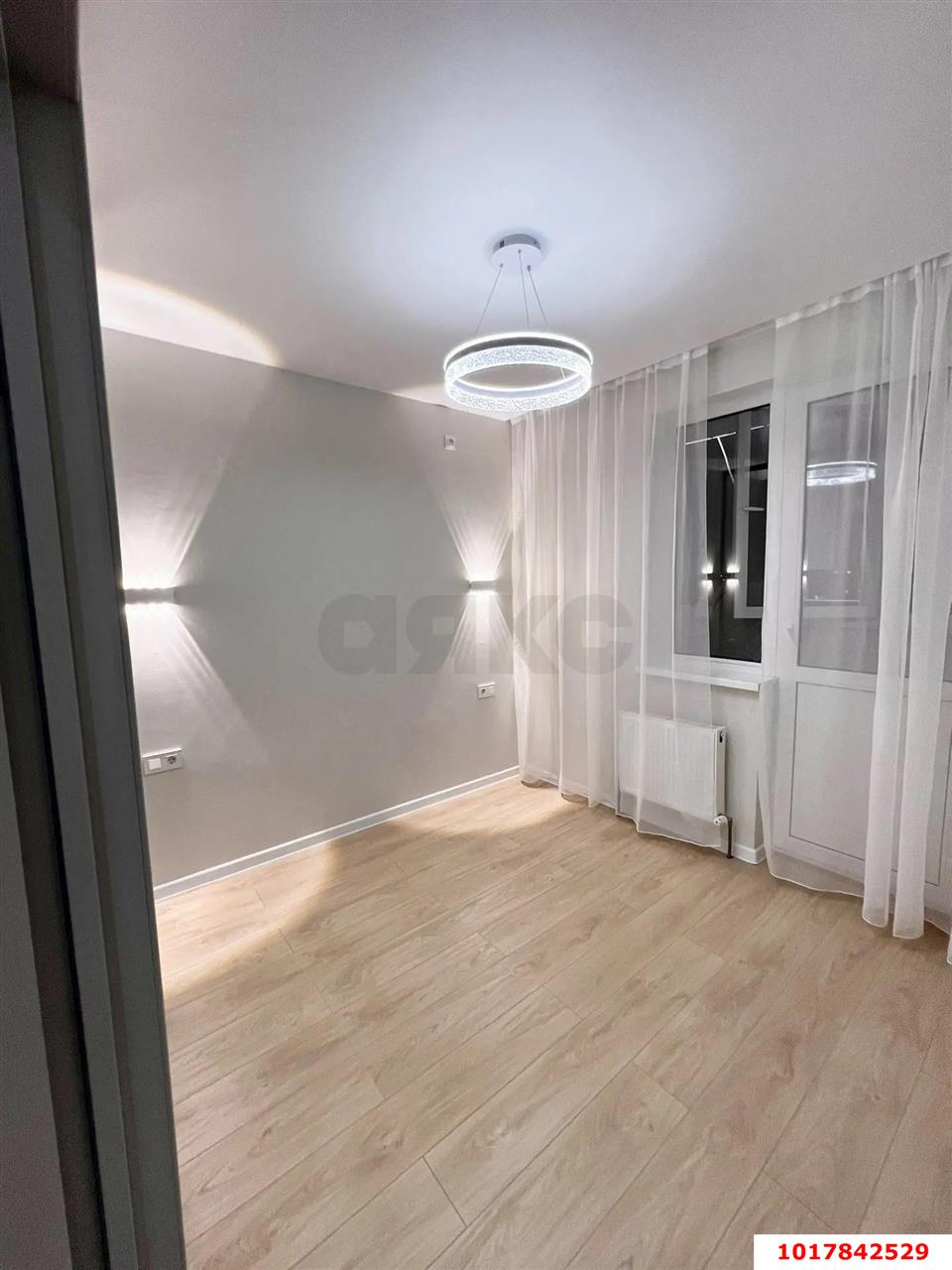 Фото №7: 1-комнатная квартира <span class="whitespace-nowrap">33 м²</span>, <span class="whitespace-nowrap">14/16 эт.</span> - Краснодар, Прикубанский внутригородской округ, мкр. жилой комплекс Самолёт-2, ул. Западный Обход, 57