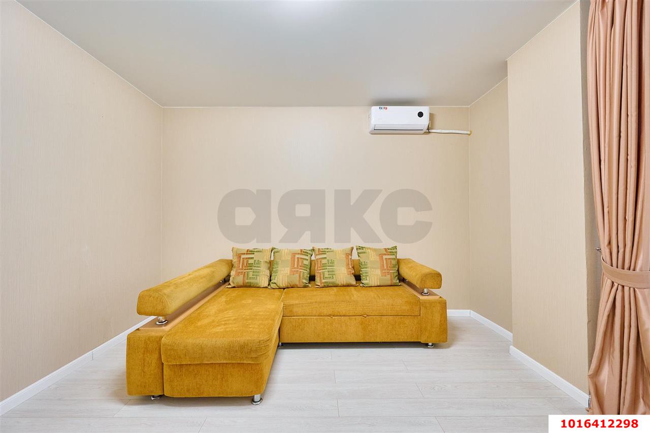 Фото №10: 2-комнатная квартира <span class="whitespace-nowrap">65 м²</span>, <span class="whitespace-nowrap">17/17 эт.</span> - Краснодар, Прикубанский внутригородской округ, 2-я Площадка, мкр. жилой комплекс Кремлёвские Ворота, ул. Кореновская, 2к2