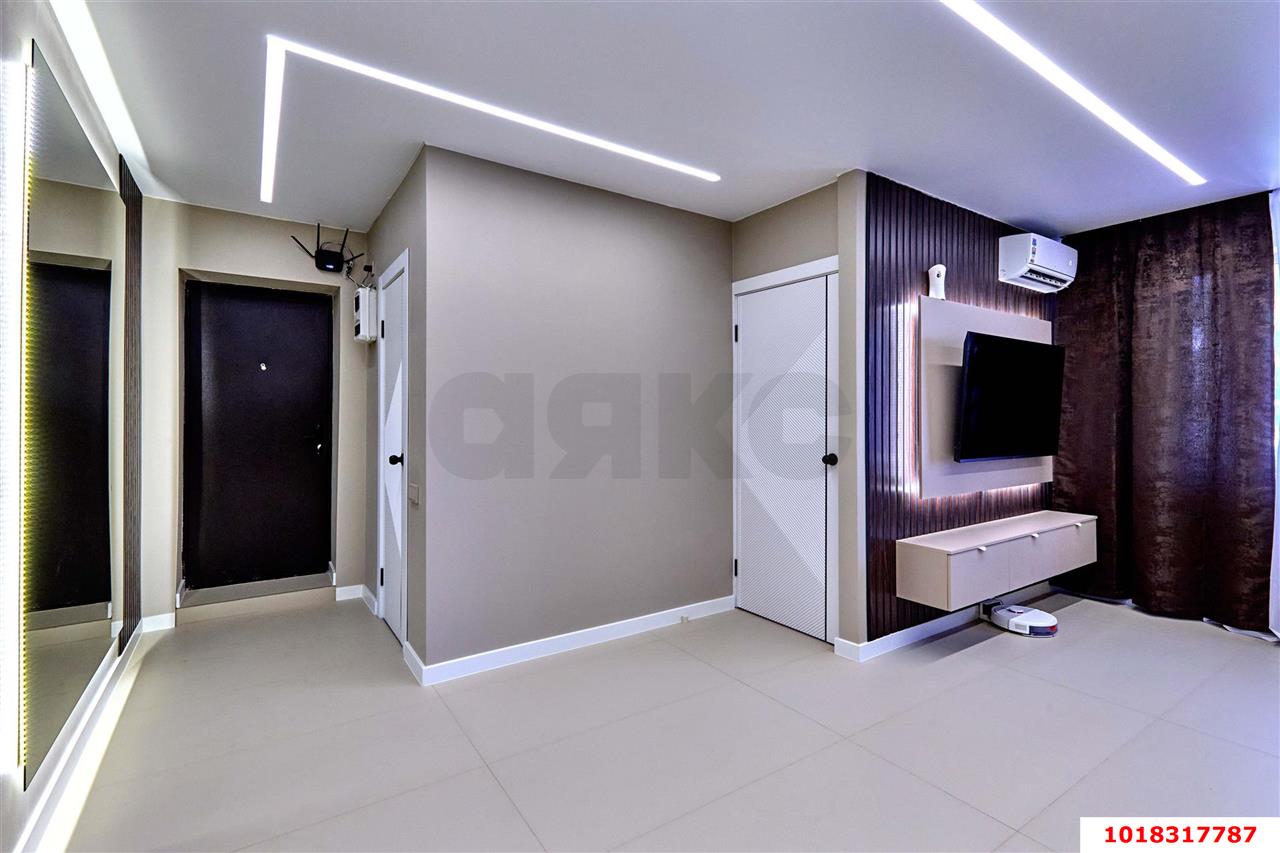 Фото №7: 2-комнатная квартира <span class="whitespace-nowrap">42 м²</span>, <span class="whitespace-nowrap">2/5 эт.</span> - Краснодар, Западный внутригородской округ, мкр. Фестивальный, ул. имени Тургенева, 122