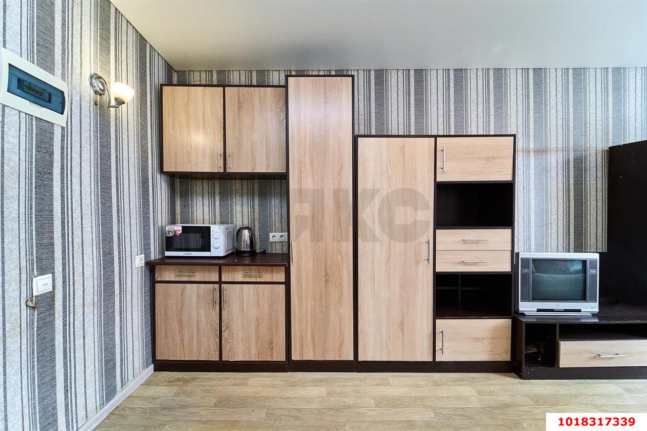 Фото №5: Комната <span class="whitespace-nowrap">16 м²</span>, <span class="whitespace-nowrap">4/5 эт.</span> - Краснодар, Центральный внутригородской округ, мкр. Центральный, ул. Одесская, 46