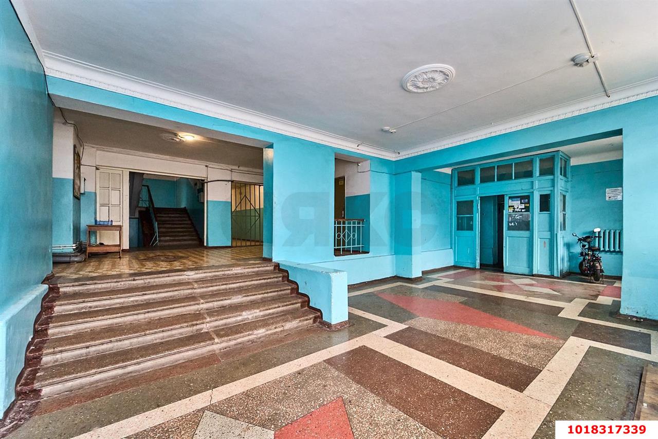 Фото №6: Комната <span class="whitespace-nowrap">16 м²</span>, <span class="whitespace-nowrap">4/5 эт.</span> - Краснодар, Центральный внутригородской округ, мкр. Центральный, ул. Одесская, 46