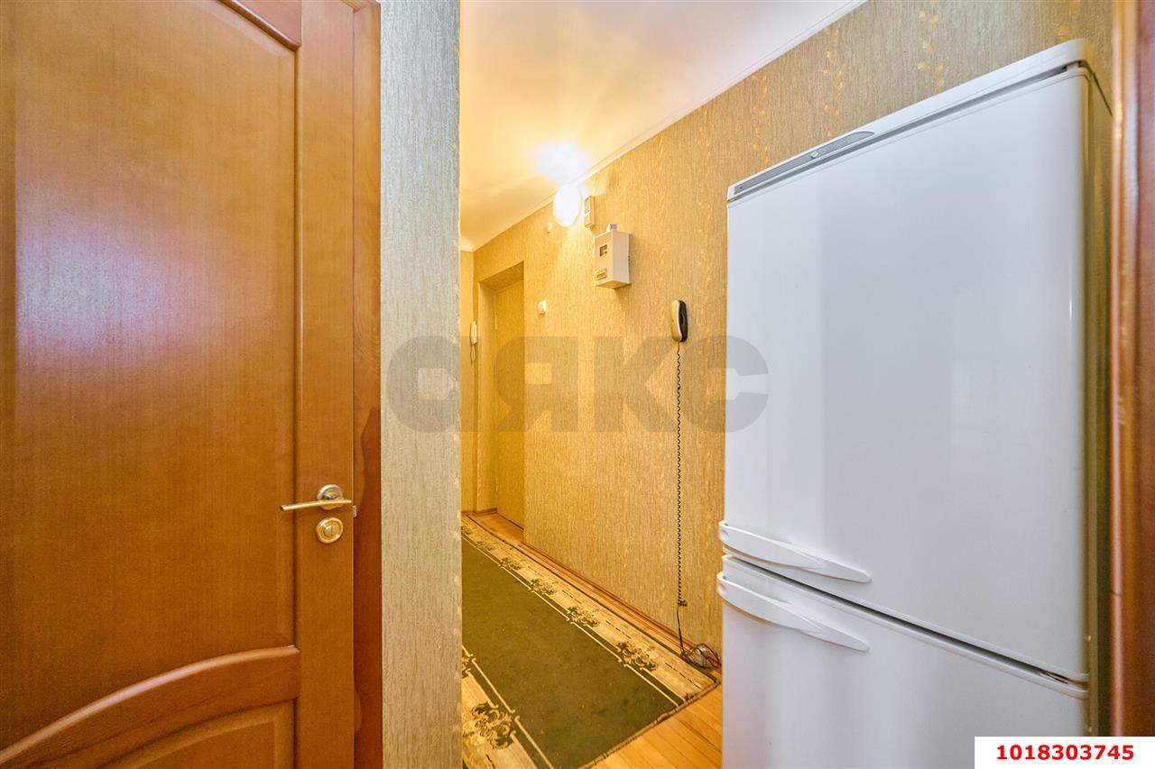 Фото №14: 1-комнатная квартира <span class="whitespace-nowrap">35 м²</span>, <span class="whitespace-nowrap">3/5 эт.</span> - Краснодар, Центральный внутригородской округ, мкр. Завод Измерительных Приборов, ул. Ростовское шоссе, 8