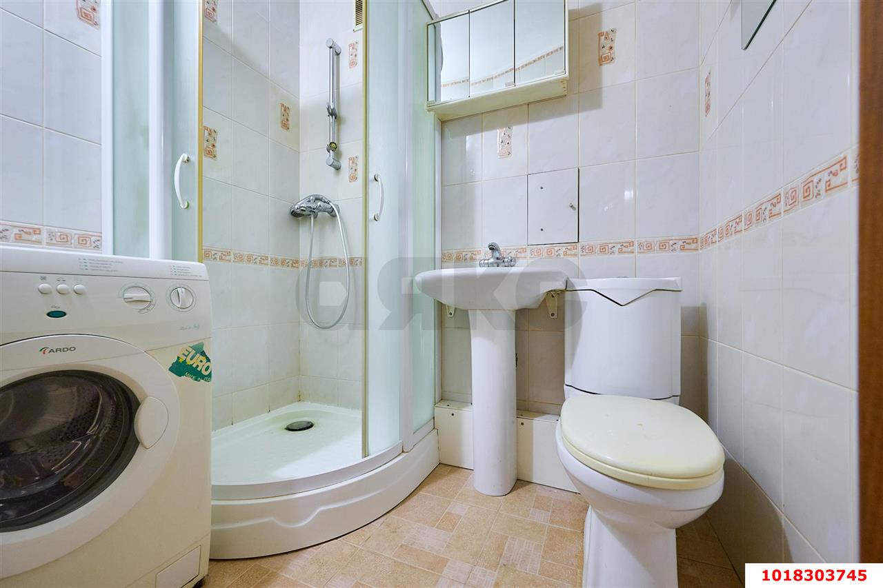 Фото №10: 1-комнатная квартира <span class="whitespace-nowrap">35 м²</span>, <span class="whitespace-nowrap">3/5 эт.</span> - Краснодар, Центральный внутригородской округ, мкр. Завод Измерительных Приборов, ул. Ростовское шоссе, 8