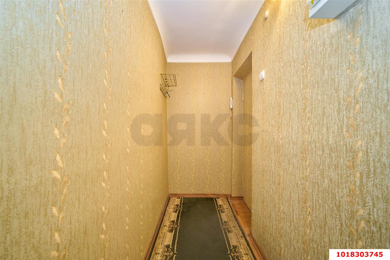 Фото №12: 1-комнатная квартира <span class="whitespace-nowrap">35 м²</span>, <span class="whitespace-nowrap">3/5 эт.</span> - Краснодар, Центральный внутригородской округ, мкр. Завод Измерительных Приборов, ул. Ростовское шоссе, 8
