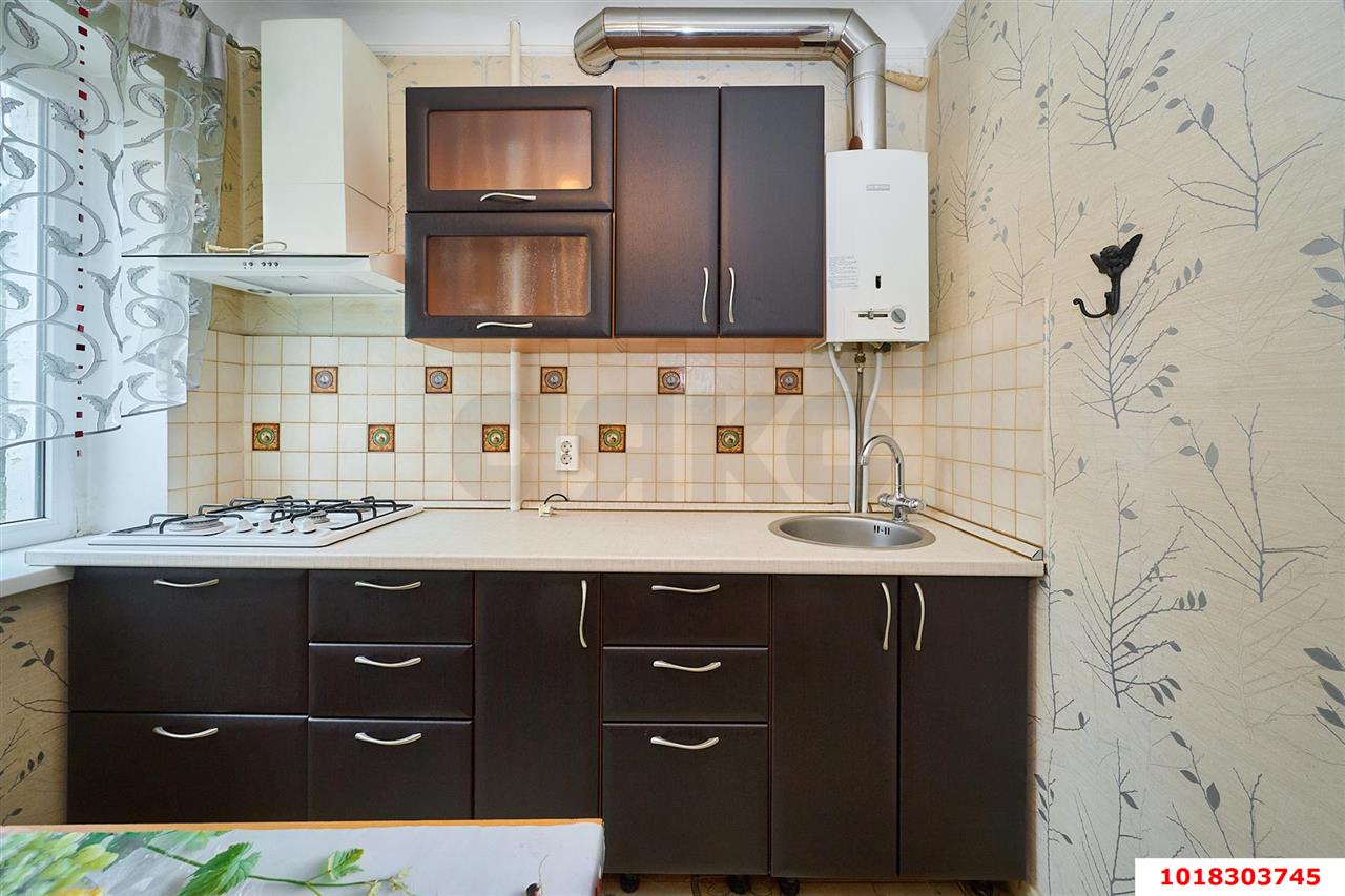 Фото №4: 1-комнатная квартира <span class="whitespace-nowrap">35 м²</span>, <span class="whitespace-nowrap">3/5 эт.</span> - Краснодар, Центральный внутригородской округ, мкр. Завод Измерительных Приборов, ул. Ростовское шоссе, 8