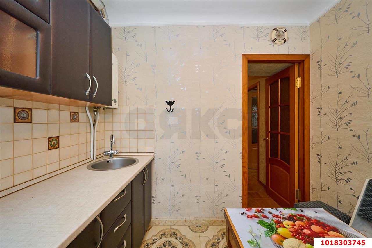 Фото №5: 1-комнатная квартира <span class="whitespace-nowrap">35 м²</span>, <span class="whitespace-nowrap">3/5 эт.</span> - Краснодар, Центральный внутригородской округ, мкр. Завод Измерительных Приборов, ул. Ростовское шоссе, 8