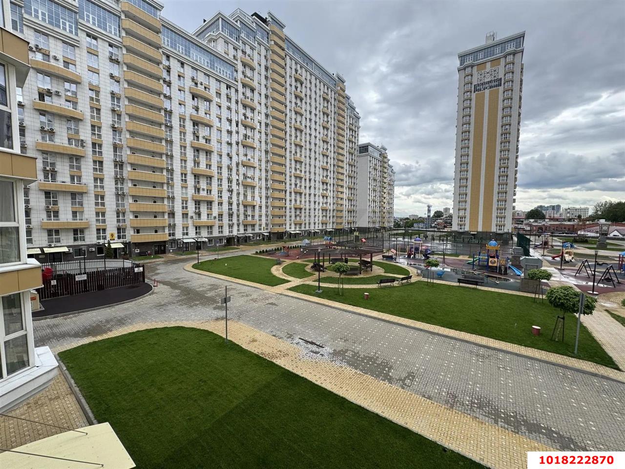 Фото №4: 3-комнатная квартира <span class="whitespace-nowrap">82 м²</span>, <span class="whitespace-nowrap">5/25 эт.</span> - Краснодар, Центральный внутригородской округ, Центральный, мкр. ЖК Большой, ул. Красная, 176лит5