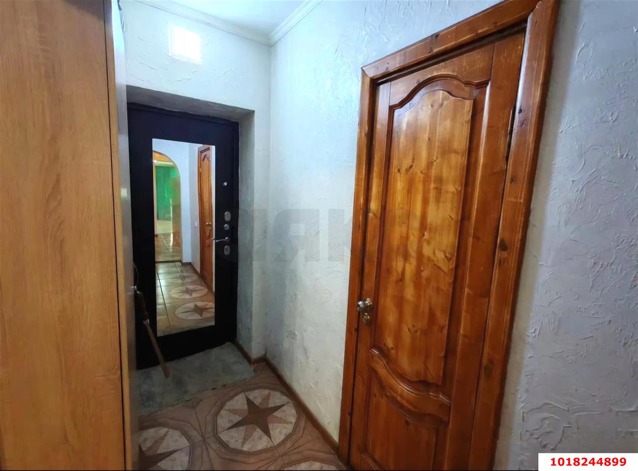 Фото №5: 3-комнатная квартира <span class="whitespace-nowrap">56 м²</span>, <span class="whitespace-nowrap">1/2 эт.</span> - Яблоновский, ул. Железнодорожная, 15
