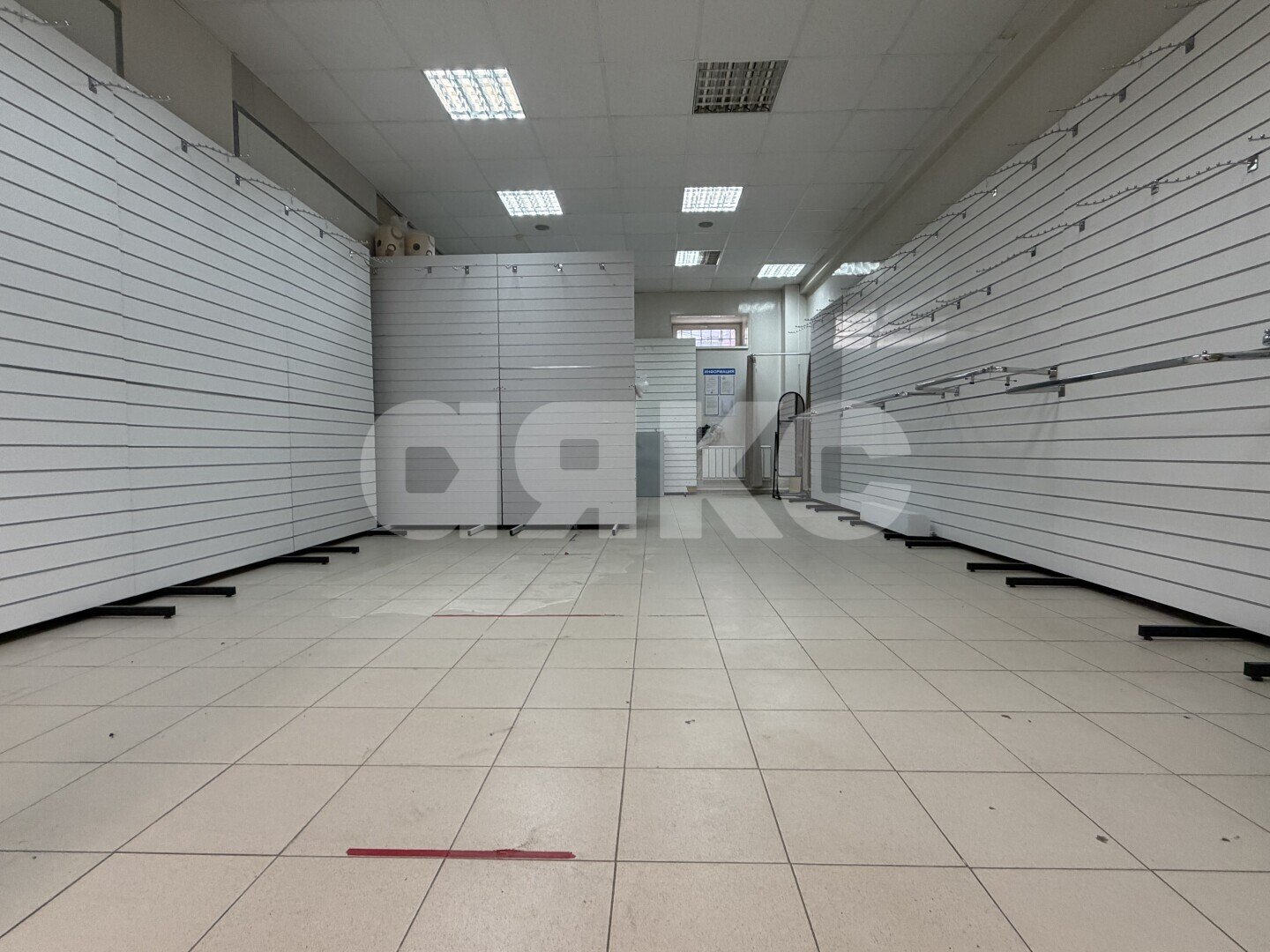 Фото №13: Коммерция <span class="whitespace-nowrap">48 м²</span>, <span class="whitespace-nowrap">-1/2 эт.</span> - Жуковский, мкр. 2-й, ул. Гагарина, 49А