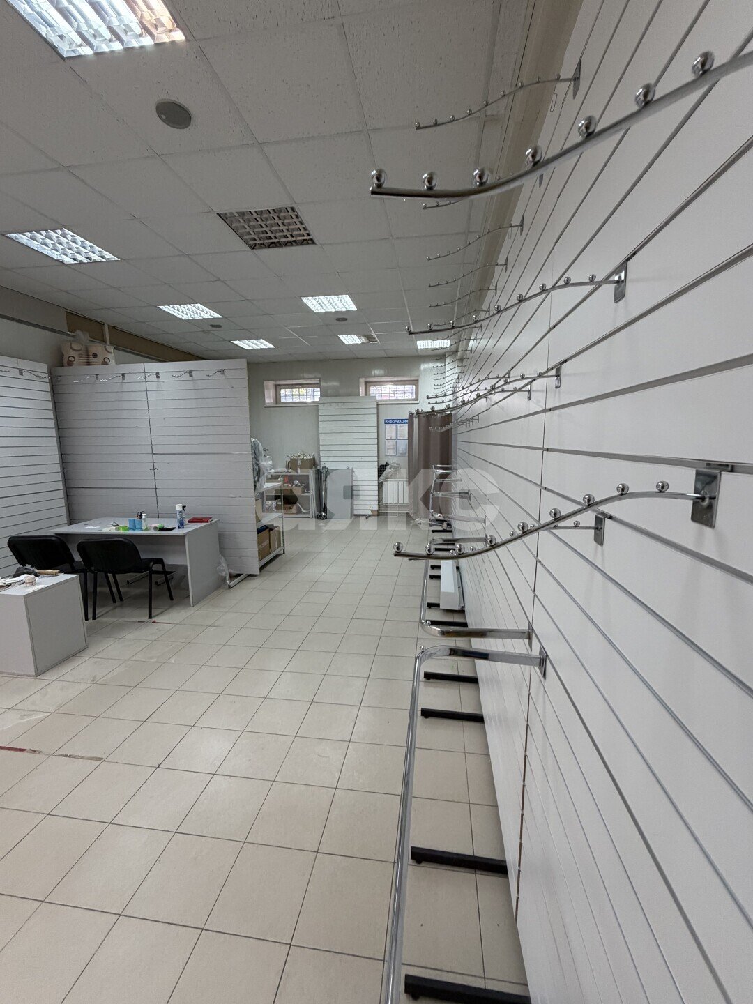 Фото №15: Коммерция <span class="whitespace-nowrap">48 м²</span>, <span class="whitespace-nowrap">-1/2 эт.</span> - Жуковский, мкр. 2-й, ул. Гагарина, 49А