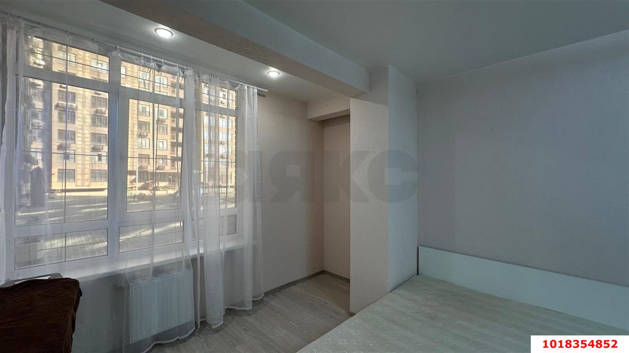 Фото №4: 3-комнатная квартира <span class="whitespace-nowrap">86 м²</span>, <span class="whitespace-nowrap">1/16 эт.</span> - Краснодар, Прикубанский внутригородской округ, мкр. 9-й километр, ул. Ярославская, 113к1
