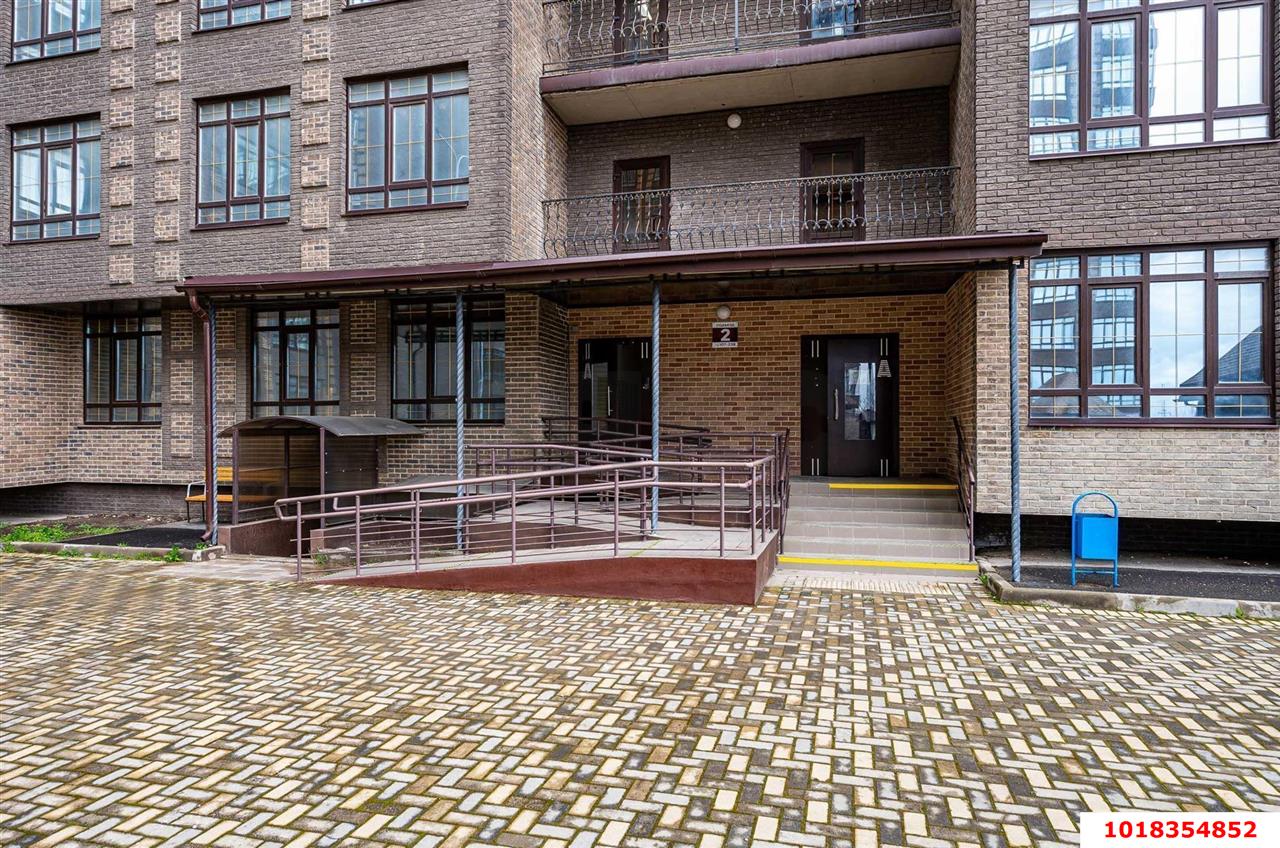 Фото №13: 3-комнатная квартира <span class="whitespace-nowrap">86 м²</span>, <span class="whitespace-nowrap">1/16 эт.</span> - Краснодар, Прикубанский внутригородской округ, мкр. 9-й километр, ул. Ярославская, 113к1