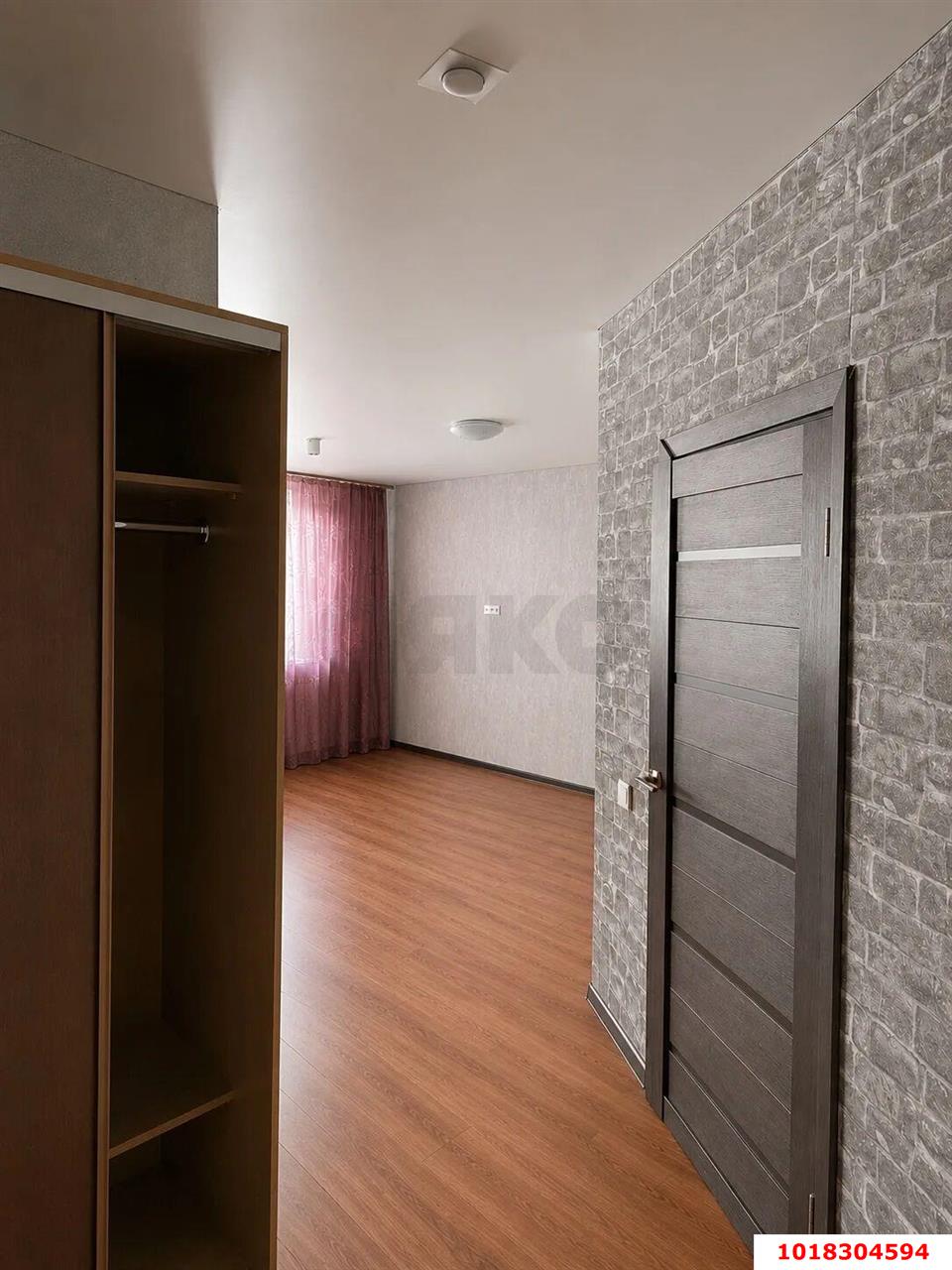 Фото №7: 3-комнатная квартира <span class="whitespace-nowrap">100 м²</span>, <span class="whitespace-nowrap">9/10 эт.</span> - Краснодар, Прикубанский внутригородской округ, мкр. Музыкальный, ул. Агрохимическая, 136/1