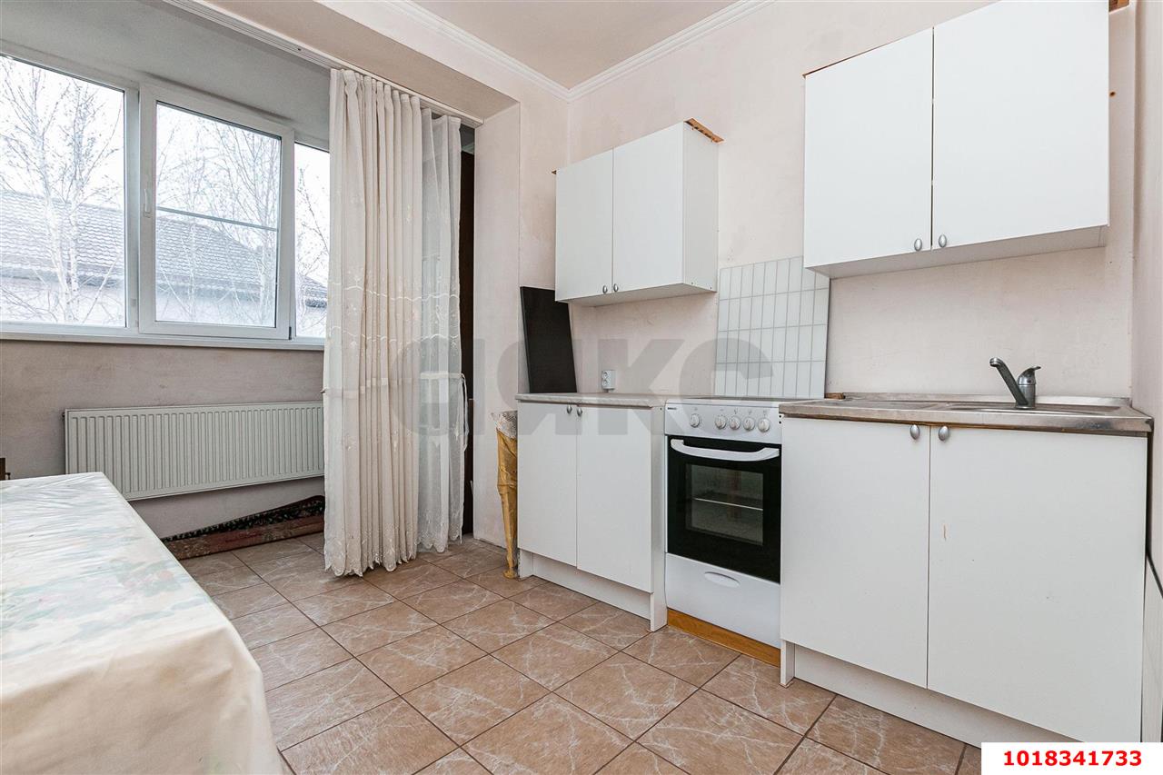 Фото №4: 2-комнатная квартира <span class="whitespace-nowrap">52 м²</span>, <span class="whitespace-nowrap">2/4 эт.</span> - Краснодар, Прикубанский внутригородской округ, Калинино, мкр. Завод Радиоизмерительных Приборов, ул. Алуштинская, 13