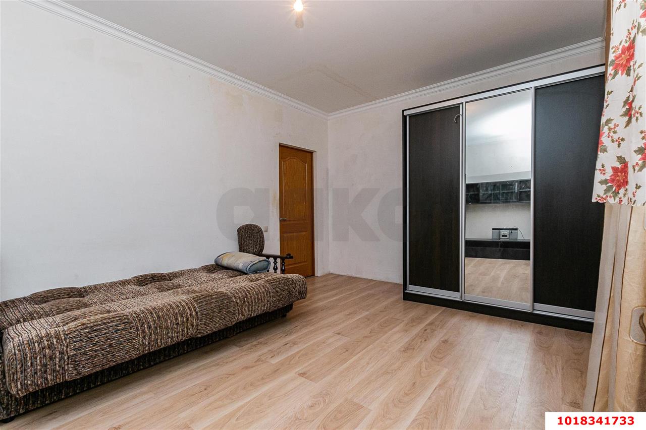Фото №3: 2-комнатная квартира <span class="whitespace-nowrap">52 м²</span>, <span class="whitespace-nowrap">2/4 эт.</span> - Краснодар, Прикубанский внутригородской округ, Калинино, мкр. Завод Радиоизмерительных Приборов, ул. Алуштинская, 13