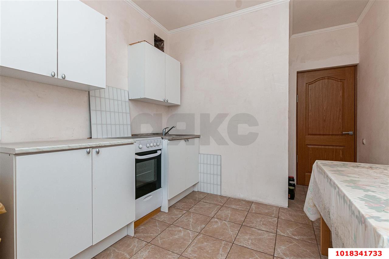 Фото №6: 2-комнатная квартира <span class="whitespace-nowrap">52 м²</span>, <span class="whitespace-nowrap">2/4 эт.</span> - Краснодар, Прикубанский внутригородской округ, Калинино, мкр. Завод Радиоизмерительных Приборов, ул. Алуштинская, 13