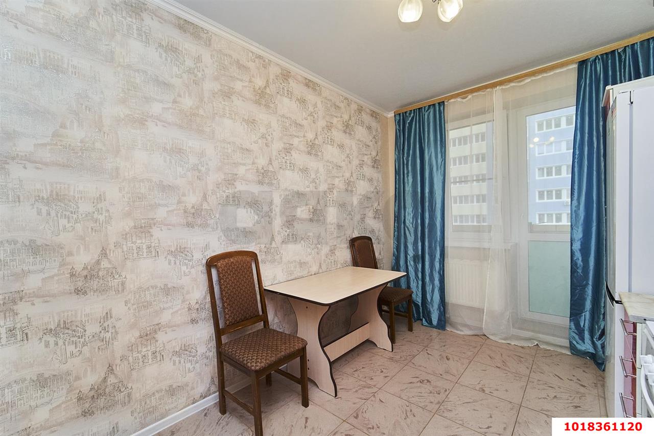 Фото №3: 1-комнатная квартира <span class="whitespace-nowrap">40 м²</span>, <span class="whitespace-nowrap">6/18 эт.</span> - Краснодар, Прикубанский внутригородской округ, ЖК Парус, мкр. Музыкальный, ул. имени Сергея Есенина, 110к1