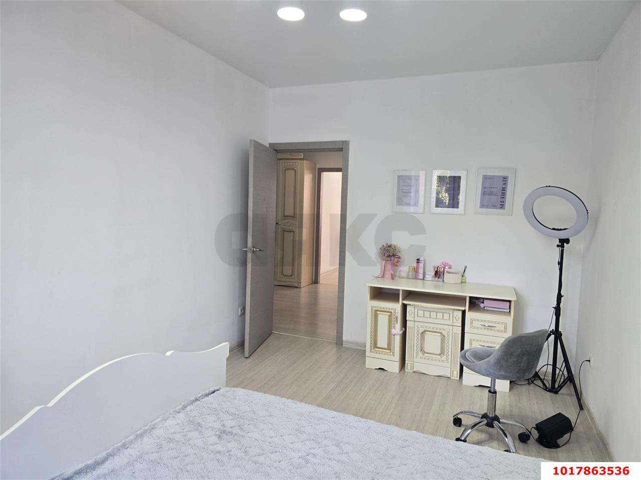 Фото №3: 2-комнатная квартира <span class="whitespace-nowrap">70 м²</span>, <span class="whitespace-nowrap">2/18 эт.</span> - Краснодар, Прикубанский внутригородской округ, Панорама, мкр. ЖК Керченский, ул. им. Героя Сарабеева В.И., 3