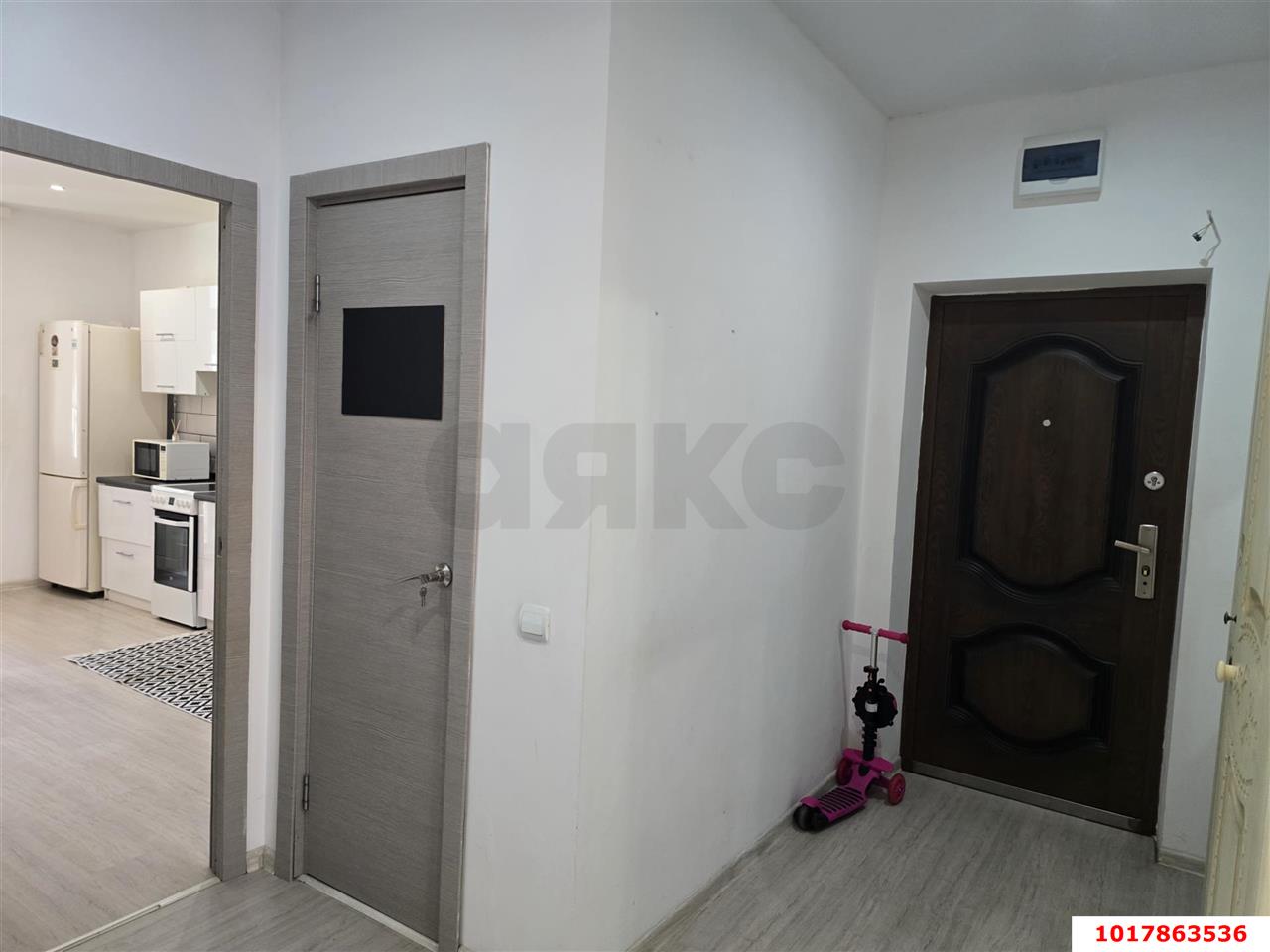 Фото №10: 2-комнатная квартира <span class="whitespace-nowrap">70 м²</span>, <span class="whitespace-nowrap">2/18 эт.</span> - Краснодар, Прикубанский внутригородской округ, Панорама, мкр. ЖК Керченский, ул. им. Героя Сарабеева В.И., 3