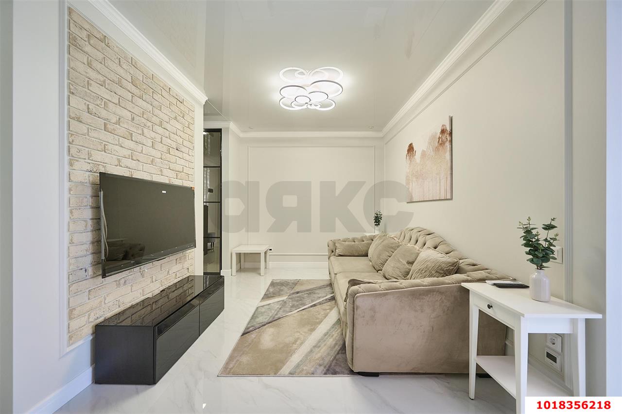 Фото №8: 1-комнатная квартира <span class="whitespace-nowrap">51 м²</span>, <span class="whitespace-nowrap">13/24 эт.</span> - Краснодар, Западный внутригородской округ, Фестивальный, мкр. ЖК Тургенев, ул. Дальняя, 8к1