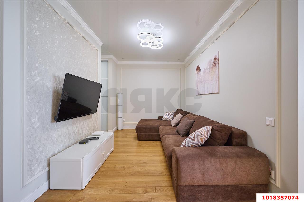 Фото №6: 1-комнатная квартира <span class="whitespace-nowrap">50 м²</span>, <span class="whitespace-nowrap">5/25 эт.</span> - Краснодар, Западный внутригородской округ, Фестивальный, мкр. ЖК Тургенев, ул. Дальняя, 8к1