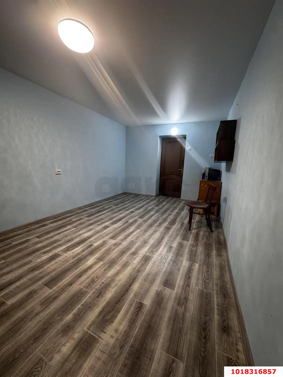 Фото №2: Комната <span class="whitespace-nowrap">17 м²</span>, <span class="whitespace-nowrap">1/4 эт.</span> - Краснодар, Карасунский внутригородской округ, мкр. Хлопчато-бумажный Комбинат, ул. Бородина, 18