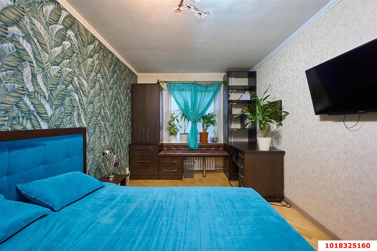 Фото №5: 3-комнатная квартира <span class="whitespace-nowrap">90 м²</span>, <span class="whitespace-nowrap">3/10 эт.</span> - Краснодар, Карасунский внутригородской округ, мкр. Гидростроителей, ул. Трудовой Славы, 1