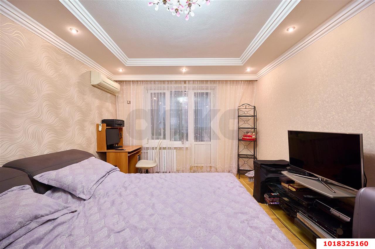 Фото №9: 3-комнатная квартира <span class="whitespace-nowrap">90 м²</span>, <span class="whitespace-nowrap">3/10 эт.</span> - Краснодар, Карасунский внутригородской округ, мкр. Гидростроителей, ул. Трудовой Славы, 1