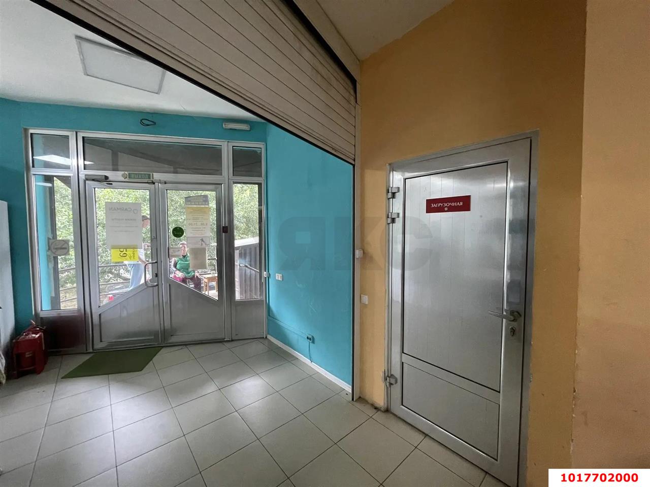 Фото №5: Торговое помещение <span class="whitespace-nowrap">399 м²</span>, <span class="whitespace-nowrap">1/15 эт.</span> - Краснодар, Западный внутригородской округ, мкр. Юбилейный, пр-кт Чекистов, 1