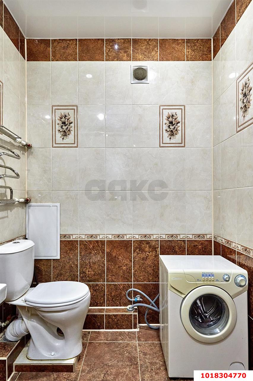 Фото №7: 1-комнатная квартира <span class="whitespace-nowrap">40 м²</span>, <span class="whitespace-nowrap">11/16 эт.</span> - Краснодар, Прикубанский внутригородской округ, 2-я Площадка, мкр. жилой комплекс Кремлёвские Ворота, ул. Кореновская, 2к3