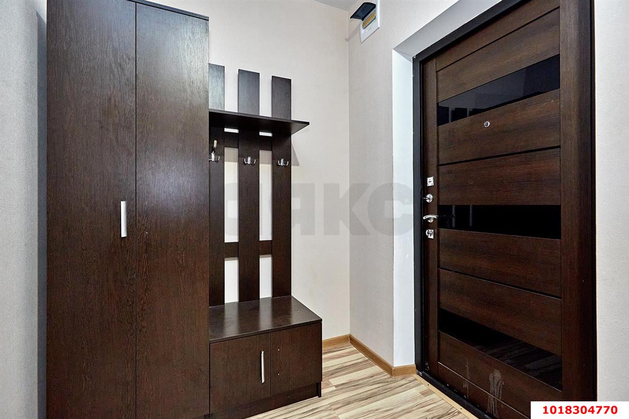 Фото №9: 1-комнатная квартира <span class="whitespace-nowrap">40 м²</span>, <span class="whitespace-nowrap">11/16 эт.</span> - Краснодар, Прикубанский внутригородской округ, 2-я Площадка, мкр. жилой комплекс Кремлёвские Ворота, ул. Кореновская, 2к3