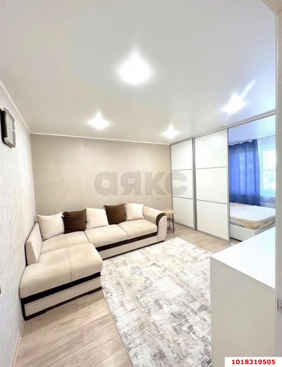 Фото №3: 2-комнатная квартира <span class="whitespace-nowrap">65 м²</span>, <span class="whitespace-nowrap">12/16 эт.</span> - Краснодар, Прикубанский внутригородской округ, мкр. Восточно-Кругликовский, ул. Героя А.А. Аверкиева, 10