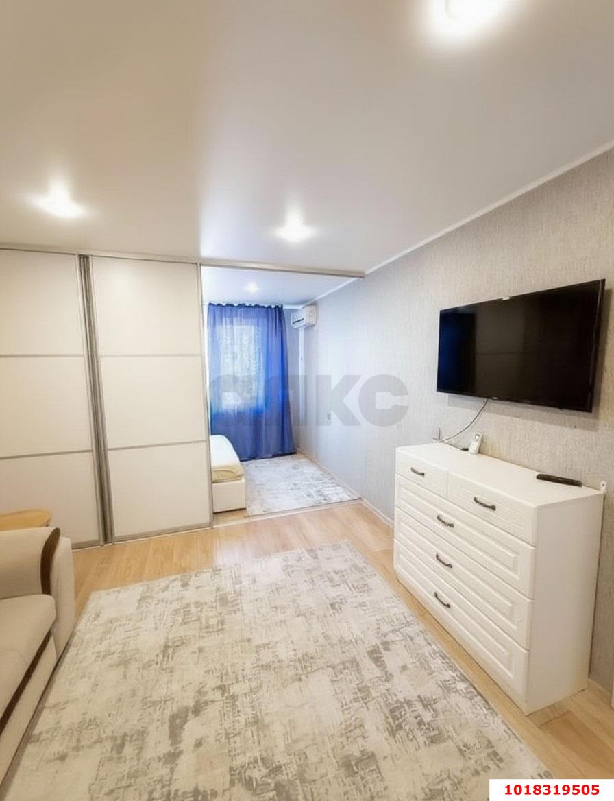 Фото №5: 2-комнатная квартира <span class="whitespace-nowrap">65 м²</span>, <span class="whitespace-nowrap">12/16 эт.</span> - Краснодар, Прикубанский внутригородской округ, мкр. Восточно-Кругликовский, ул. Героя А.А. Аверкиева, 10