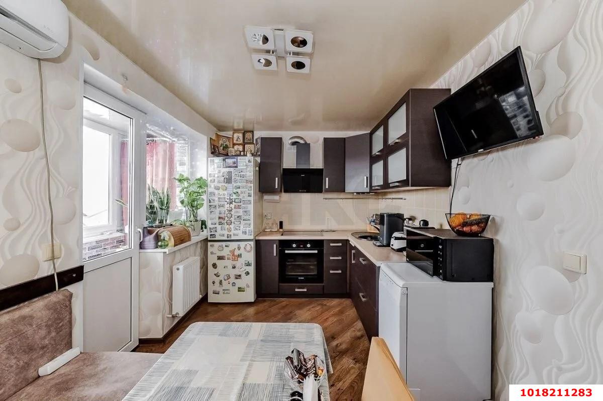 Фото №2: 2-комнатная квартира <span class="whitespace-nowrap">49 м²</span>, <span class="whitespace-nowrap">5/6 эт.</span> - Краснодар, Прикубанский внутригородской округ, мкр. Музыкальный, ул. Агрохимическая, 93/18