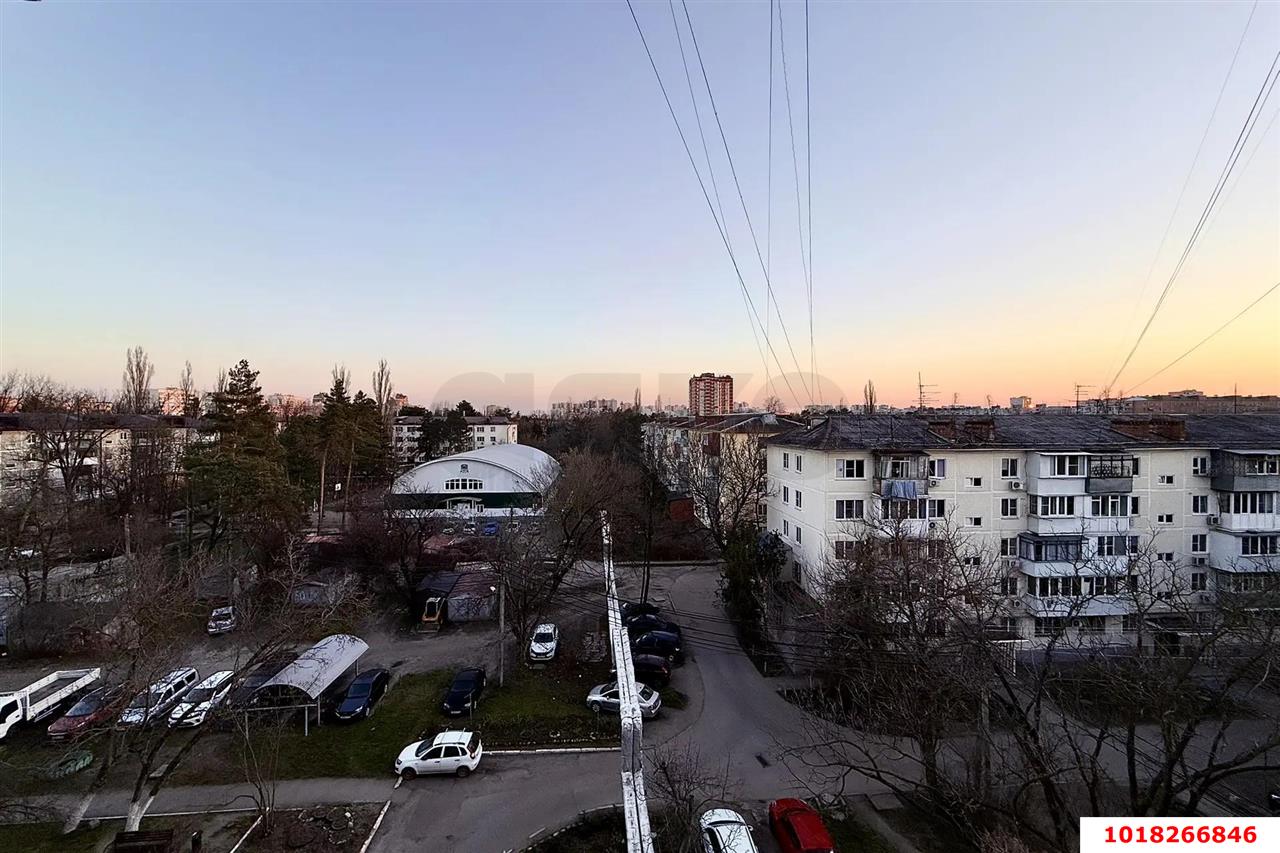 Фото №4: 2-комнатная квартира <span class="whitespace-nowrap">48 м²</span>, <span class="whitespace-nowrap">6/9 эт.</span> - Краснодар, Карасунский внутригородской округ, мкр. Гидростроителей, ул. имени В.Н. Мачуги, 72