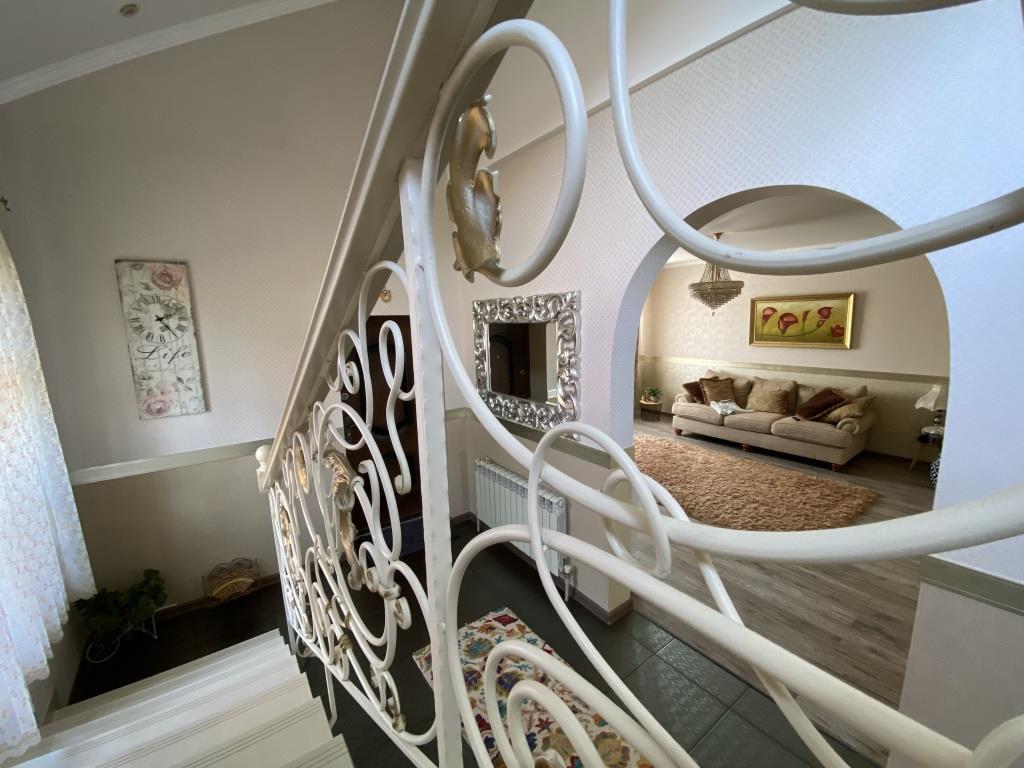 Фото №8: Дом 165 м² + 3.3 сот. - Яблоновский, ул. Российская, 14