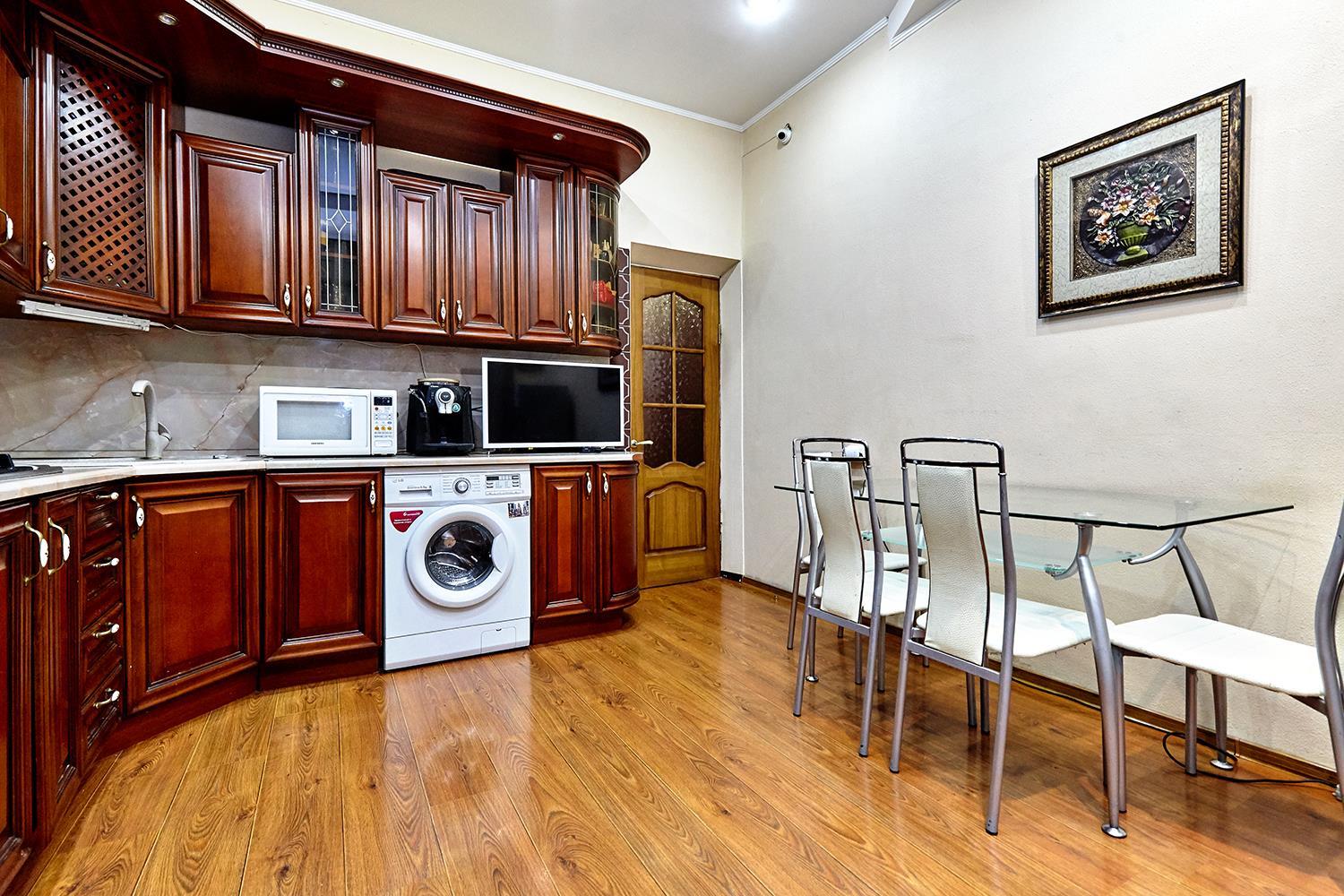 Фото №7: Дом 230 м² + 2.79 сот. - Краснодар, Западный внутригородской округ, мкр. Кожзавод, ул. имени Калинина, 302